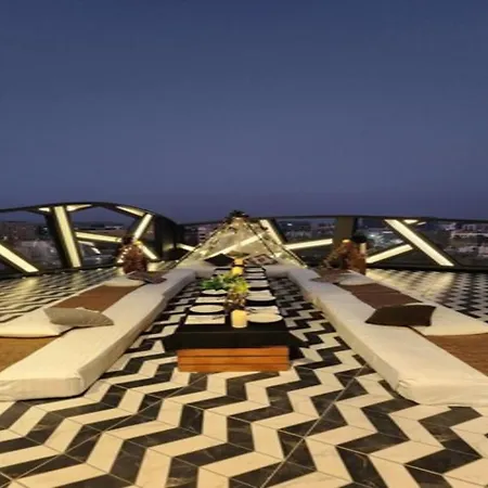 Dragonfly - The Art Hotel Mumbai