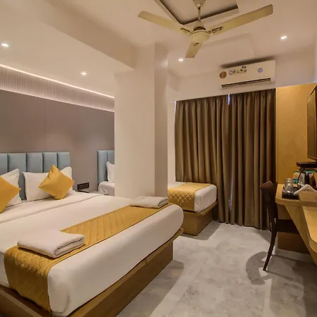 Hotel Malad Opposite Malad Railway Station 3*