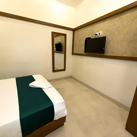 Bkc Downtown - Near Us Embassy Hotel Mumbai