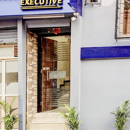 Hotel O Sunrise Executive 2*