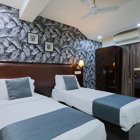 Hotel Laaiba Residency