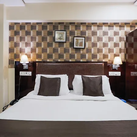 Laaiba Residency