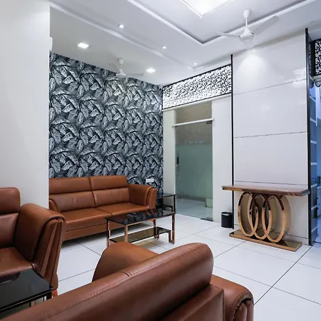 Laaiba Residency 3*