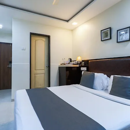 Laaiba Residency