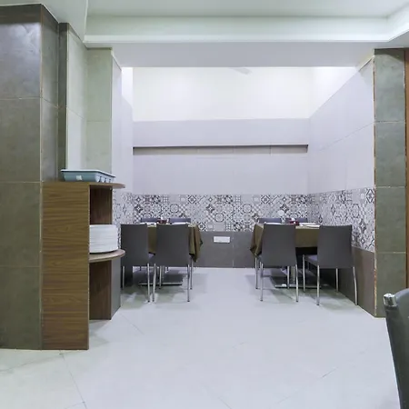 Laaiba Residency 3*