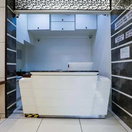 Hotel Laaiba Residency 3*