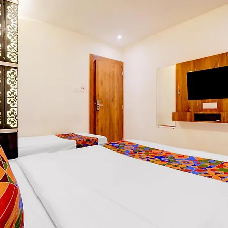 Hotel Fabhotel Abrol