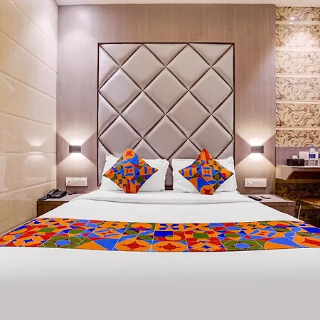 Fabhotel Abrol 3*
