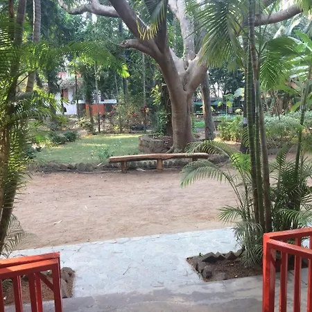 Manoribel 3* Mumbai