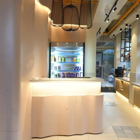 Indie Nesco Goregaon Hotel 4*