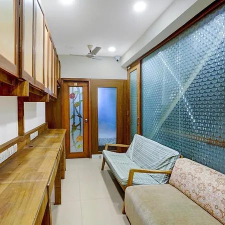 Hotel Collection O Santacruz Railway Station Formerly Mpg Guest 3*