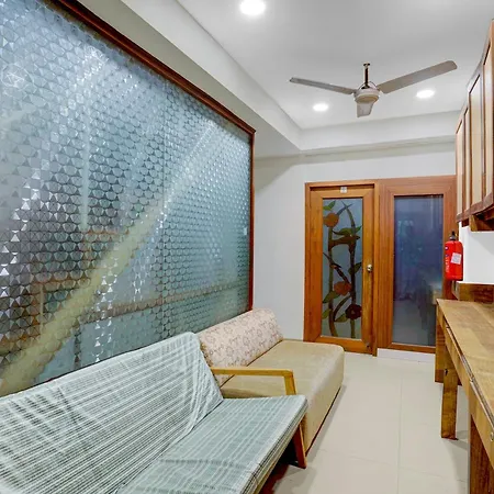 Hotel Collection O Santacruz Railway Station Formerly Mpg Guest Mumbai
