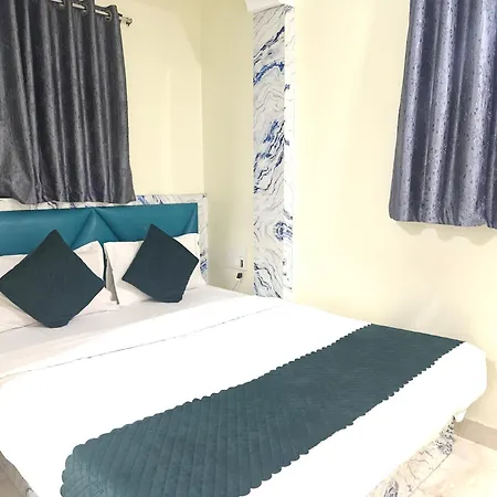 Hotel Glow Star