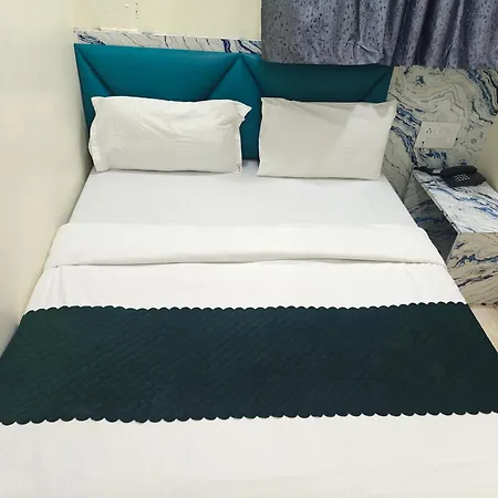 Hotel Glow Star 2*