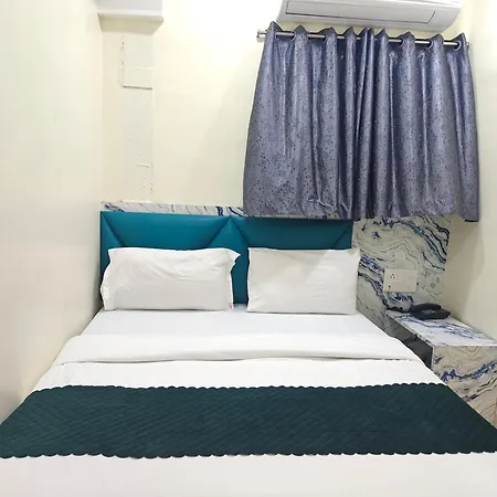 Glow Star Hotel Mumbai