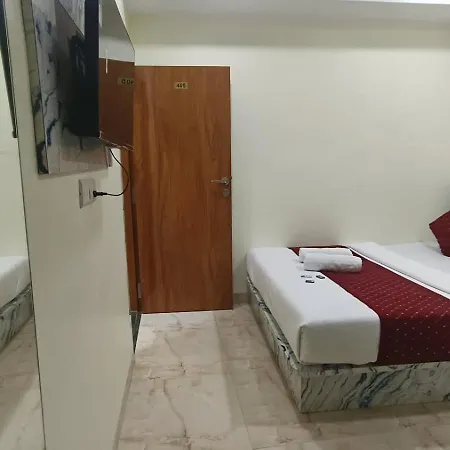 Hotel Glow Star 2*