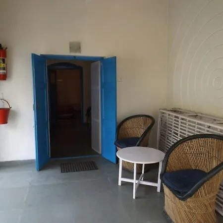 Manoribel Hotel