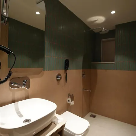 Hotel Indie Nesco Goregaon Mumbai