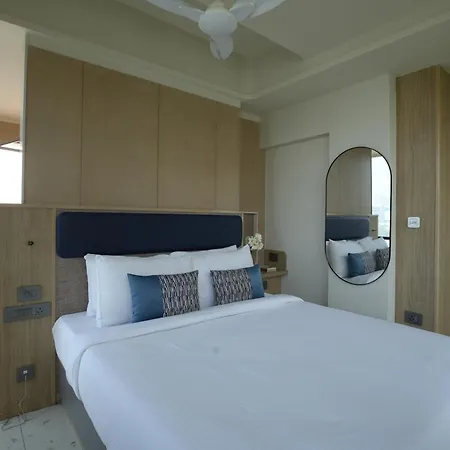 Indie Nesco Goregaon 4*