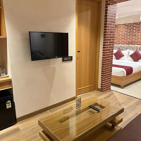 Hotel Garden 3*