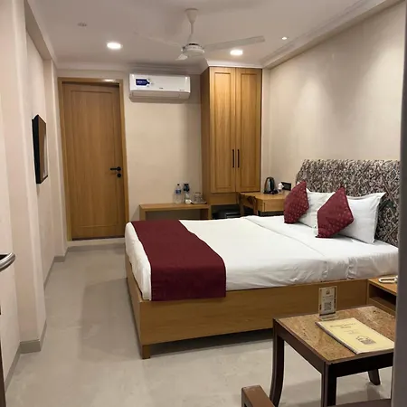 Hotel Garden Mumbai