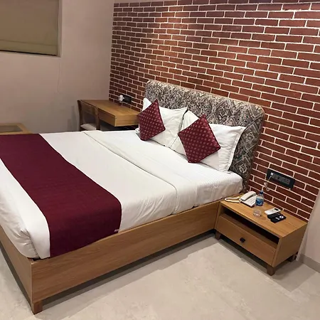 Hotel Garden 3*