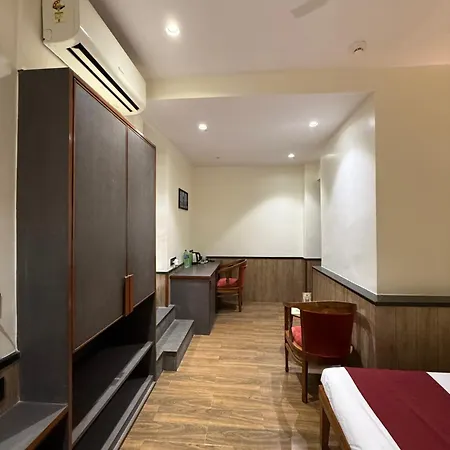 Garden Hotel Mumbai