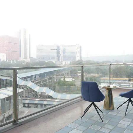 Indie Nesco Goregaon Hotel Mumbai