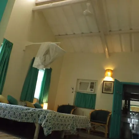 Manoribel Hotel