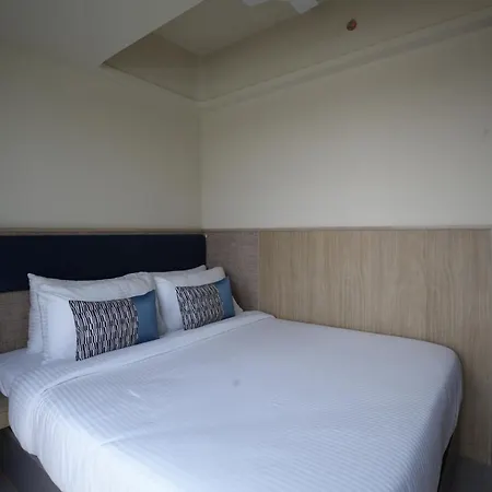 Indie Nesco Goregaon Hotel Mumbai