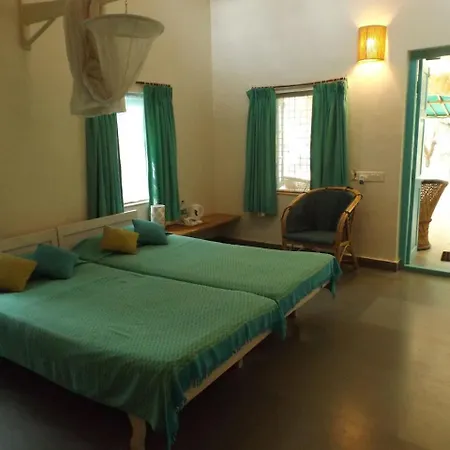 Hotel Manoribel
