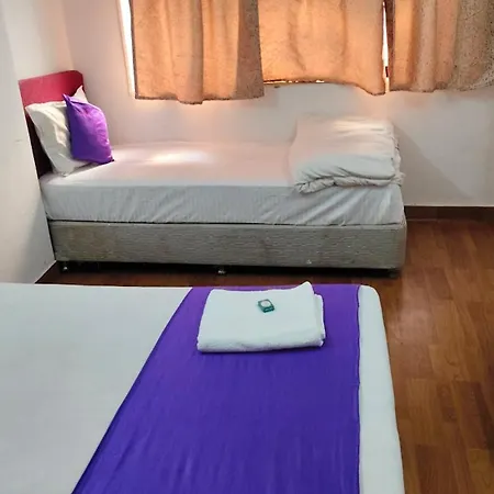 Krish Palace Hotel