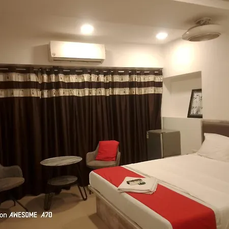 Cliff Hanger Hotel Mumbai