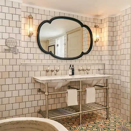Soho House Hotel 5*