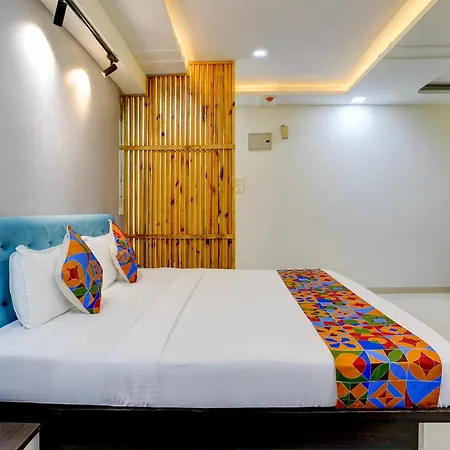 Hotel Via Blissful 3*