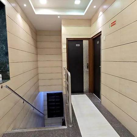 Hotel Kamal - Mohammed Ali Road Mumbai