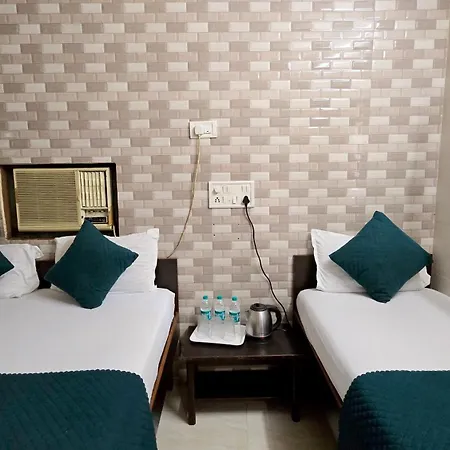 Hotel Kamal - Mohammed Ali Road Mumbai
