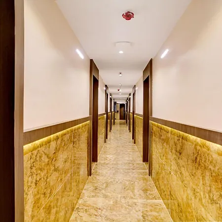 Casa Royal Residency - Exhibition Centre Hotel Mumbai