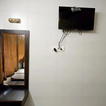 Hotel Kamal - Mohammed Ali Road Mumbai