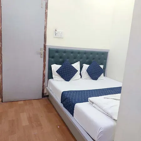 Mint Park Al Maqam - Near Mohammad Ali Road Mumbai