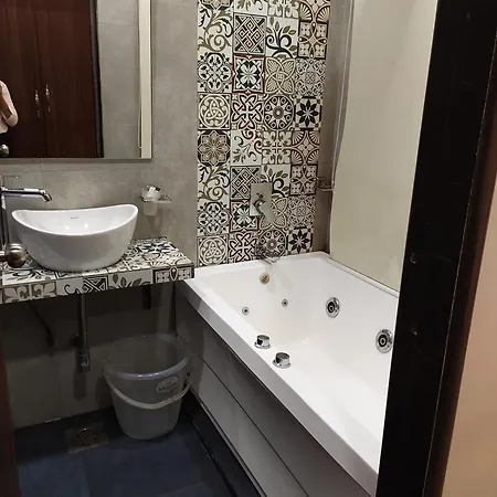 Divine Residency Hotel