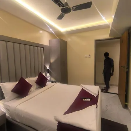 Hotel Sahara 3*