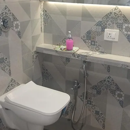 Shine Hospitality Premium 3* Mumbai