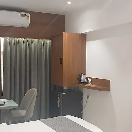 Shine Hospitality Premium 3*