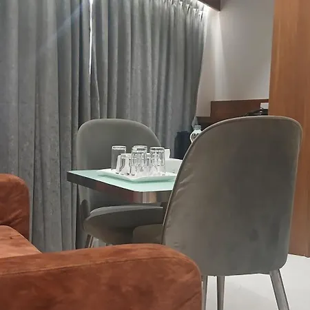 Hotel Shine Hospitality Premium 3*