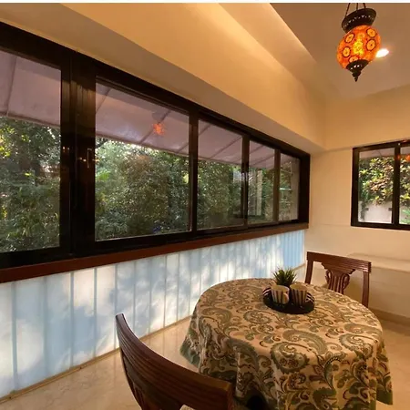 Homestay One Bedroom Cozy In Shared At Bandra *