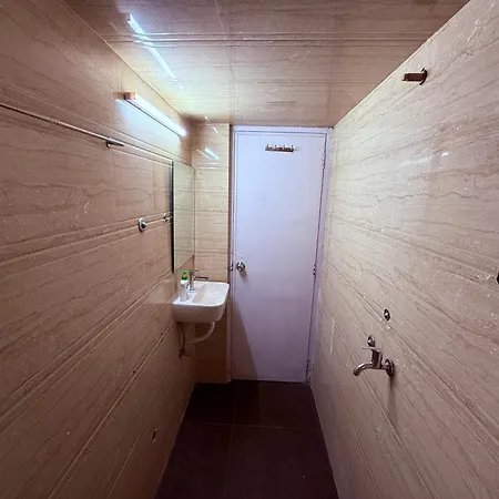 Silver Leaf - Parle East - Near Airport Mumbai