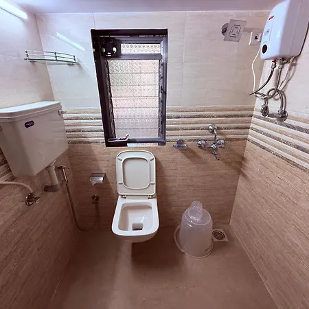 Silver Leaf - Parle East - Near Airport 3*