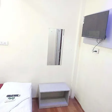 Mint Park Al Maqam - Near Mohammad Ali Road Mumbai