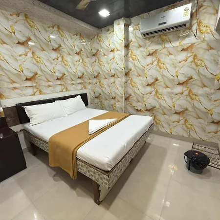 Sunroop Hotel Mumbai